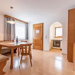 公寓 Romantica-3 By Interhome *