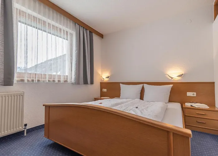 Romantica-3 By Interhome