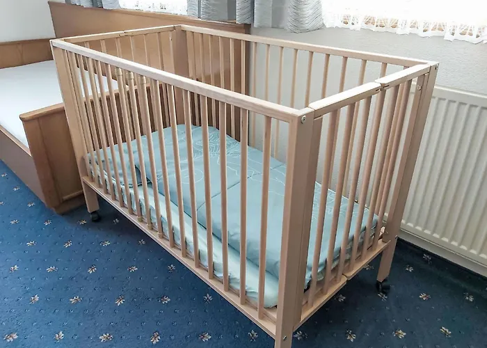 Romantica-3 By Interhome كابل